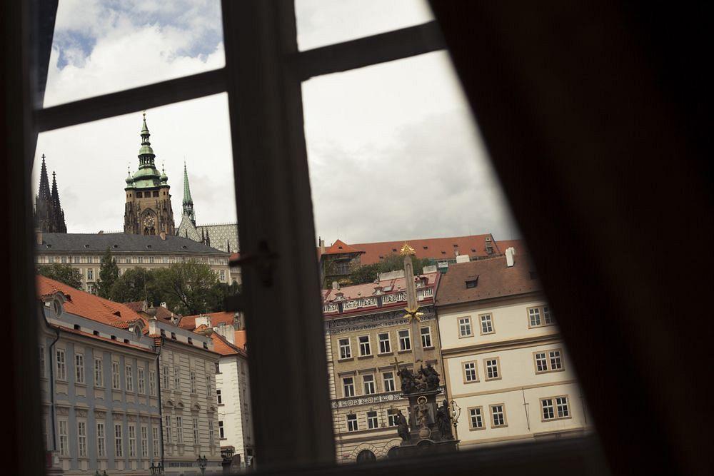 Little Town Budget Hotel Prague Exterior photo